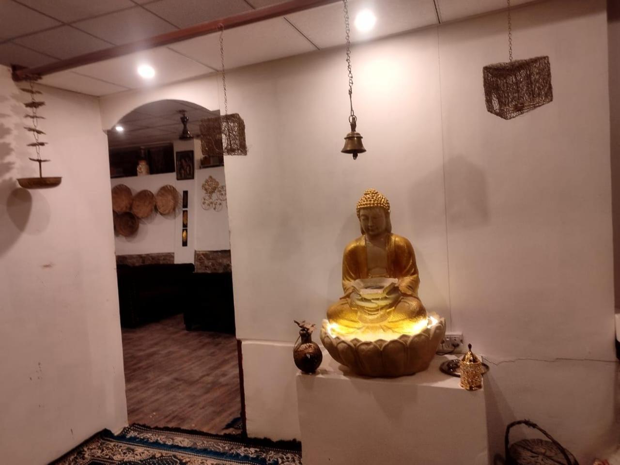 阿斯塔尔水疗度假村 Rishīkesh 外观 照片